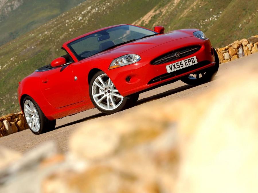  Jaguar XK Convertible 2007 года  (UK) (фото 19 из 28)